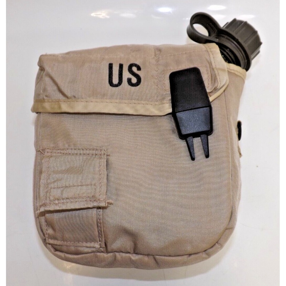 *NEW*  US Army Collapsible Water Canteen - 2 Qt  Bladder Bottle  & case *NEW*